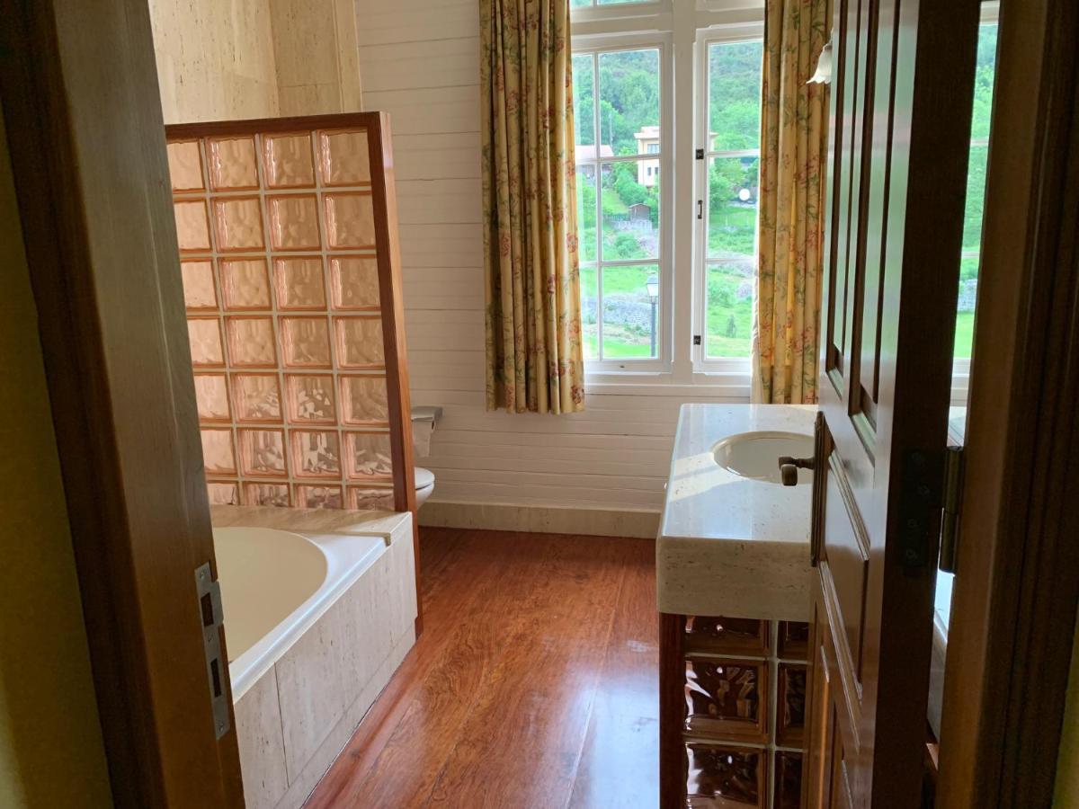 Vivienda Vacacional Las Vinas Villa โอเบียโด ภายนอก รูปภาพ